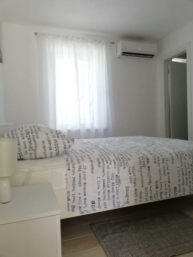 Apartment Porat Traù Esterno foto