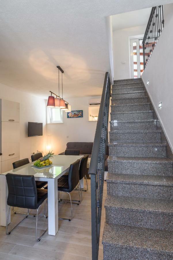 Apartment Porat Traù Esterno foto